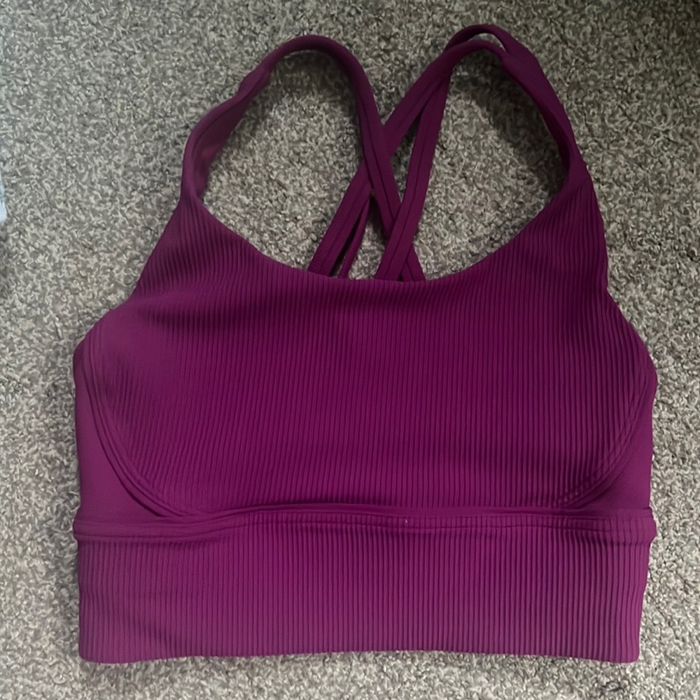 Lululemon sports bra